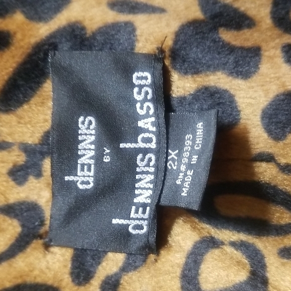 Dennis Basso Lined Coat. Size 2x.never worn..Water resistant 1 side, reversible - Picture 2 of 5